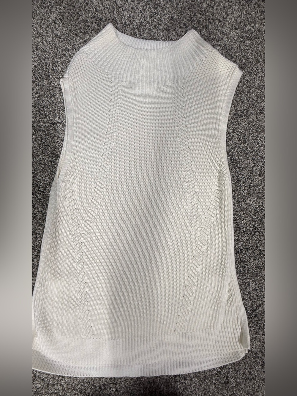 White Sleeveless Knit Sweater Tunic - Picture 4 of 8